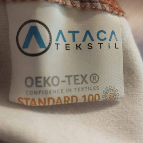 Brand New Polyester Christmas Blanket - Picture 3 of 5